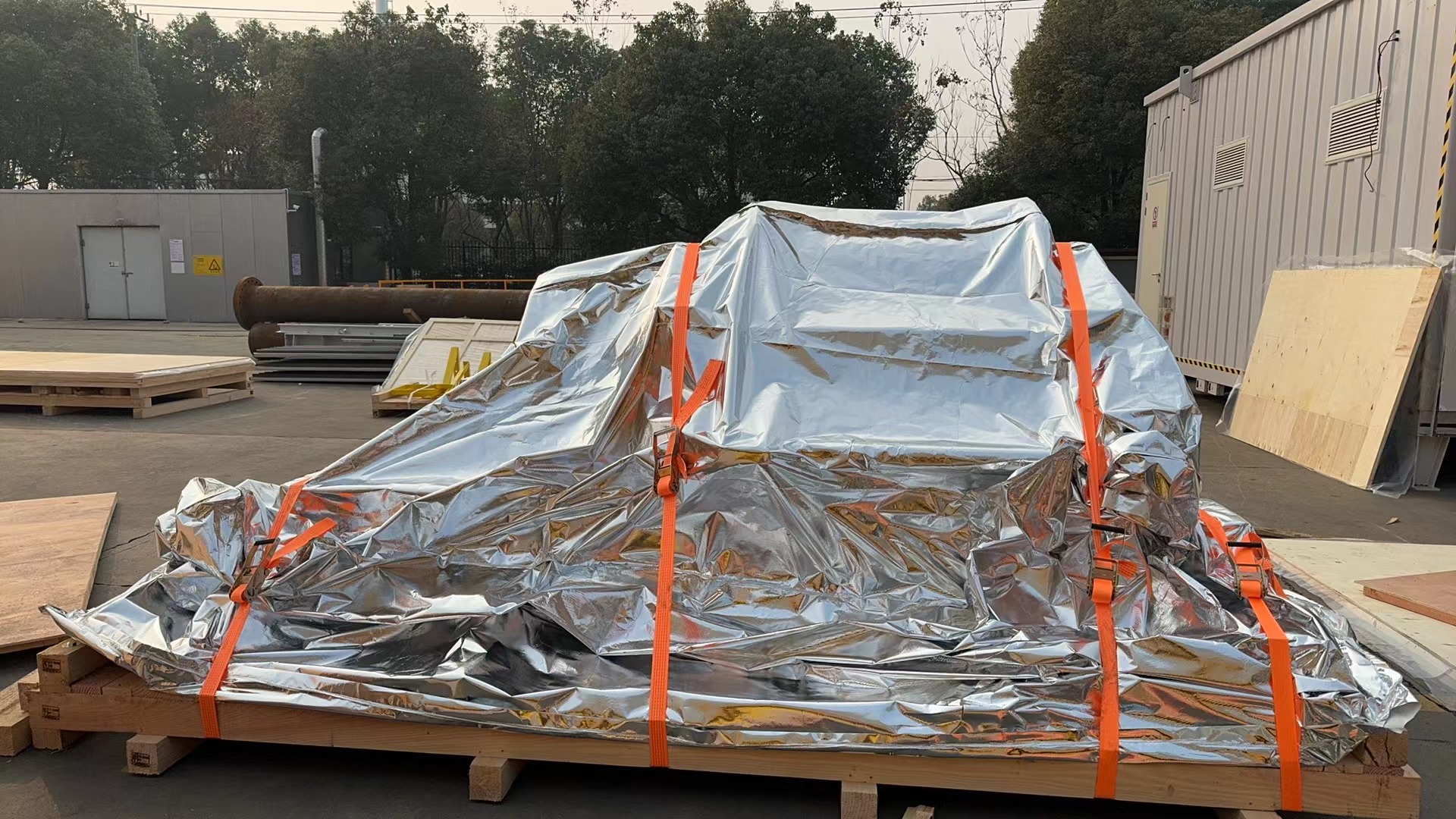 木包裝箱為何會變色？